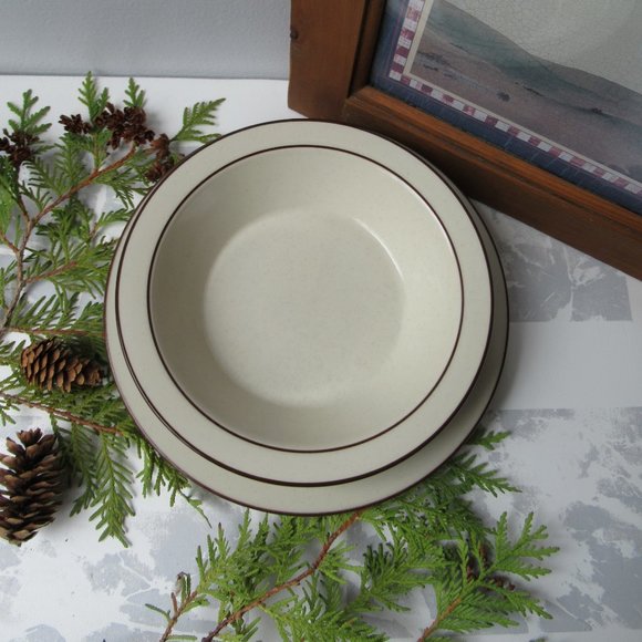 Stoneware 2 Salad Plates & 1 Bowl by Carla, Japan - Picture 8 of 9